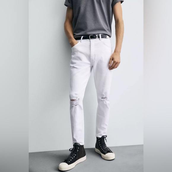 ZARA RIPPED SKINNY FIT JEANS - Picture 5 of 11